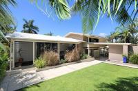 Archies Beach Abode - B&B