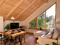 Hiša PRI JEZERU - B&B Dobrovnik