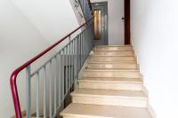 Roomy Flat near the Hospital Riuniti! - Chambres d’hôtes