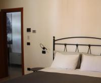 Camera Doppia con Letti Singoli con Bagno Privato 