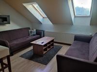 Apartment mit 3 Schlafzimmern und Wohnzimmer