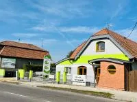 Penzión Tyché - B&B Šurany