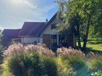 Klimatyczny Dom Kopaczówka przytulna miejscówka z kominkiem, sauną i ogrodem u podnóża Gór Stołowych - Chambres d'hôtes Radków