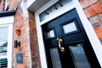 Luxe Stratford Townhouse I free parking I sleeps 4 I 2 bathrooms I Walk to RSC Town centre I Dog friendly - Chambres d'hôtes Stratford-upon-Avon