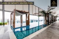 Bukit Bintang Brand new luxury skypool by LuxeHost - B&B
