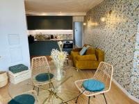 Appart'Hôtel & Spa "Les Voiles" Le Brehat - B&B Carnac