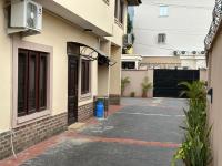 Wilton Flat, Rathode Apartments, Lagos Business School, Alasia - B&B Lekki