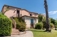 Apartments in residence with swimming pool in Santa Margherita di Pula, 250 meters from the sea - Ferienwohnung