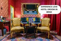 B&B Brno - OROOM St Petersburg - Role Play For Couples in BRNO - Bed and Breakfast Brno