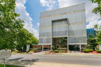 Home to the Stars on Music Row with Pool and Free Parking - Chambres d'hôtes Nashville