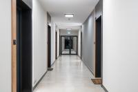 ApartWro 3th - apartament przy dworcu głównym PKP, balkon, garaż, rowery - Ferienwohnung