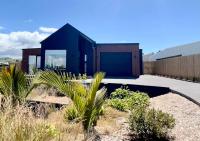 B&B Waihi Beach - Sandy Palms - Home Away From Home - Bed and Breakfast Waihi Beach