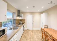 COSY HOME IN CENTRAL WINDSOR & FREE PARKING - B&B