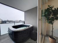 SAGLIO - Neuf - Parking - Tram - Spa - Bed and Breakfast