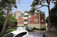 HARTFORD COURT by BOURNECOAST - A Town Centre Holiday Apartment within Walking Distance of the Sandy Beaches - FM3198 - Chambres d'hôtes Bournemouth