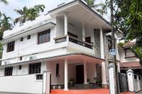 B&B Kochi - Hosted by Resmi Jayalal - Bed and Breakfast Kochi