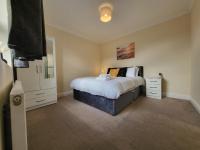 Tooting Bec Central Apartment by London Tube - B&B Londra
