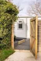 The Cabin At The Beach - Bed and Breakfast Seasalter