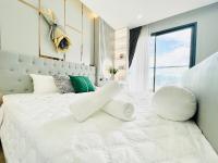 2608 - Luxury Apt Sea View Marina Suites Full Option - B&B Nha Trang