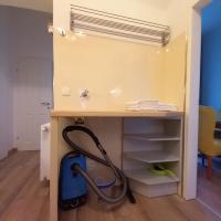 Altbauwohnung neu saniert - für Familien geeignet - B&B Vienna