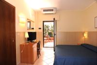 Dreibettzimmer