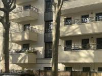 5 Pièces luxe à 300m de Paris et proche Stade de France avec parking exclusif - Bed and Breakfast