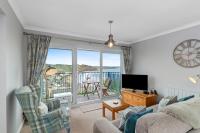 Brynawelon - Wonderful Sea and Harbour Views - Chambres d'hôtes Saundersfoot