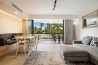 Pacific Blue - beachfront 2 BR apartment with pool - Ferienwohnung Byron Bay