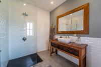 Deluxe Zimmer mit eigenem Balkon im Obergeschoss