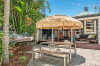 Gidgets House - renovated beach house with hot tub - Chambres d’hôtes Byron Bay
