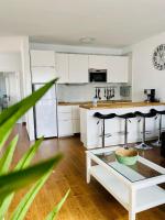 Apartamento con amplia terraza en la playa - B&B Puerto del Carmen