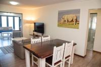 New Listing- 33 Laguna Grove on the water - Ferienwohnung Knysna