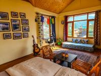 B&B Manali - Kaedwen Home - 3 BHK - 360 Panoramic Mountain Views - Bed and Breakfast Manali