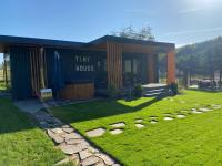 Tiny House by the forest “2” - B&B
