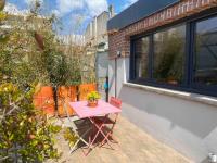 Rare ! LOFT Atypique Centre-Ville Parking Jardin - B&B Reims