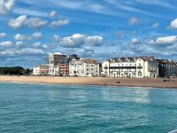 Seaview Apartment - Steps to Southsea Beach - B&B Portsmouth