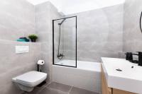 Chic207 Retreat: Modern 1BR Gem with Parking by NW - B&B Budapest