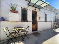 Stay U-nique Apartments Caminal - Bed and Breakfast Barcelona