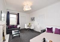 B&B Coatbridge - Whifflet Apartment by Klass Living Coatbridge - Bed and Breakfast Coatbridge