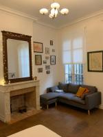Grand studio style bordelais dans le triangle d'or - Chambres d’hôtes Bordeaux