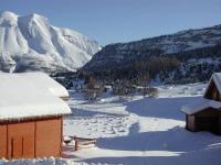 CHALET LUXE, 8-10 Pers, Parking, Sauna, Wifi, Netflix, Recommandé par locataires - B&B Le Dévoluy