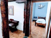 Habitación Familiar con baño privado