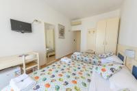Large Double or Twin Room