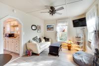 Charming Ellensburg Cottage with Private Outdoor Bar - B&B