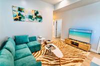 B&B Los Angeles - Stunning Mid-City New Home - Modern & Luxe Living! - Bed and Breakfast Los Angeles