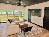 Game Day Suites on Jordan - B&B