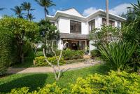 Villa con Piscina e 3 Camere da Letto - Heliconia