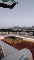 Hatta Center Farmstay villa Heated Pool wake up with stunning view - B&B Hatta