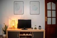 Alojamiento entero, a diez minutos de La Judería, cochera opcional - B&B Córdoba