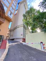 Appartamento con Balcone
